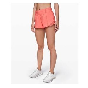 Lululemon pink running athletic 2.5 inseam shorts✨